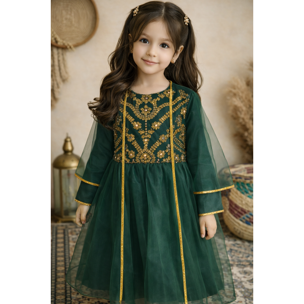 فستان شعبي أخضر مطرز مع شيلة تول 240665