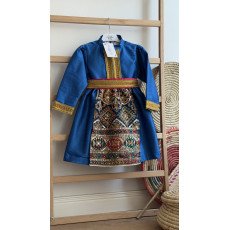 فستان شعبي أزرق مطرز مع حزام 240485