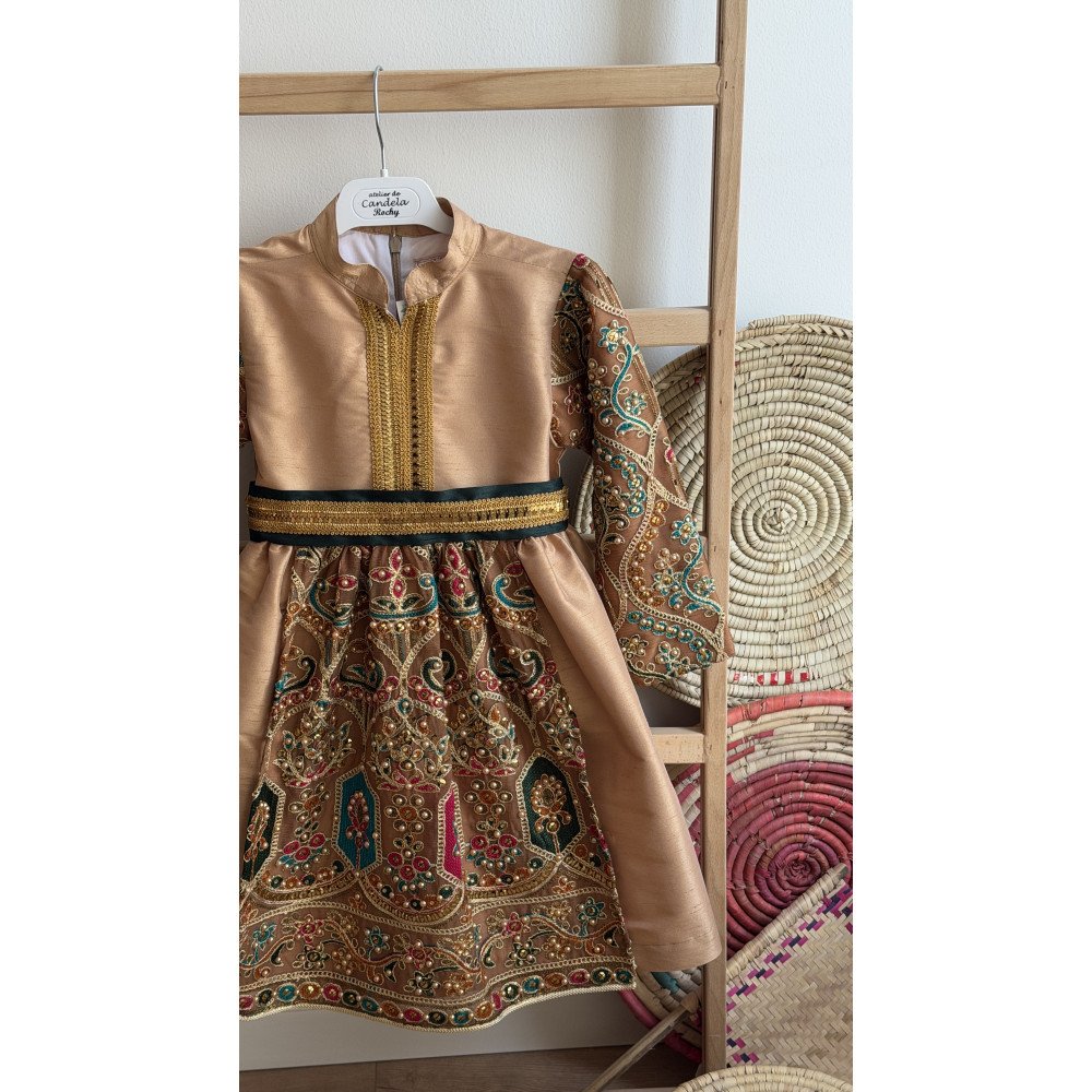 فستان شعبي بيج مع حزام 240480