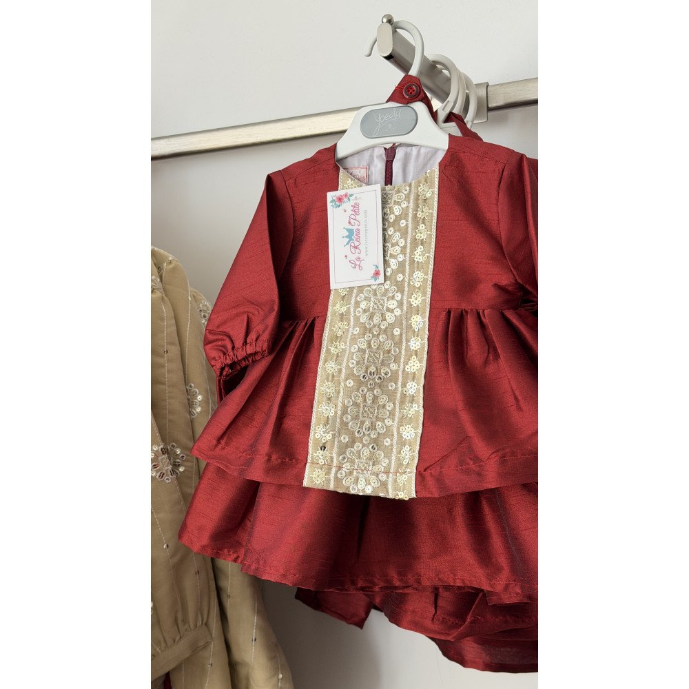 فستان شعبي عنابي مع قبعة 240643