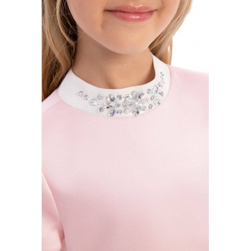 فستان بناتي "باودر" (وردي) بياقة كريستالية وفيونكات ساتان مع اكسسوار شعر 36283 فستان بناتي "باودر" (وردي) بياقة كريستالية وفيونكات ساتان مع اكسسوار شعر 36283