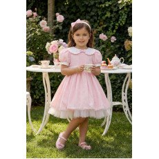 فستان كلاسيكي - وردي - بتفاصيل ناعمة مع اكسسوار شعر 36371