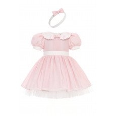 فستان كلاسيكي - وردي - بتفاصيل ناعمة مع اكسسوار شعر 36371