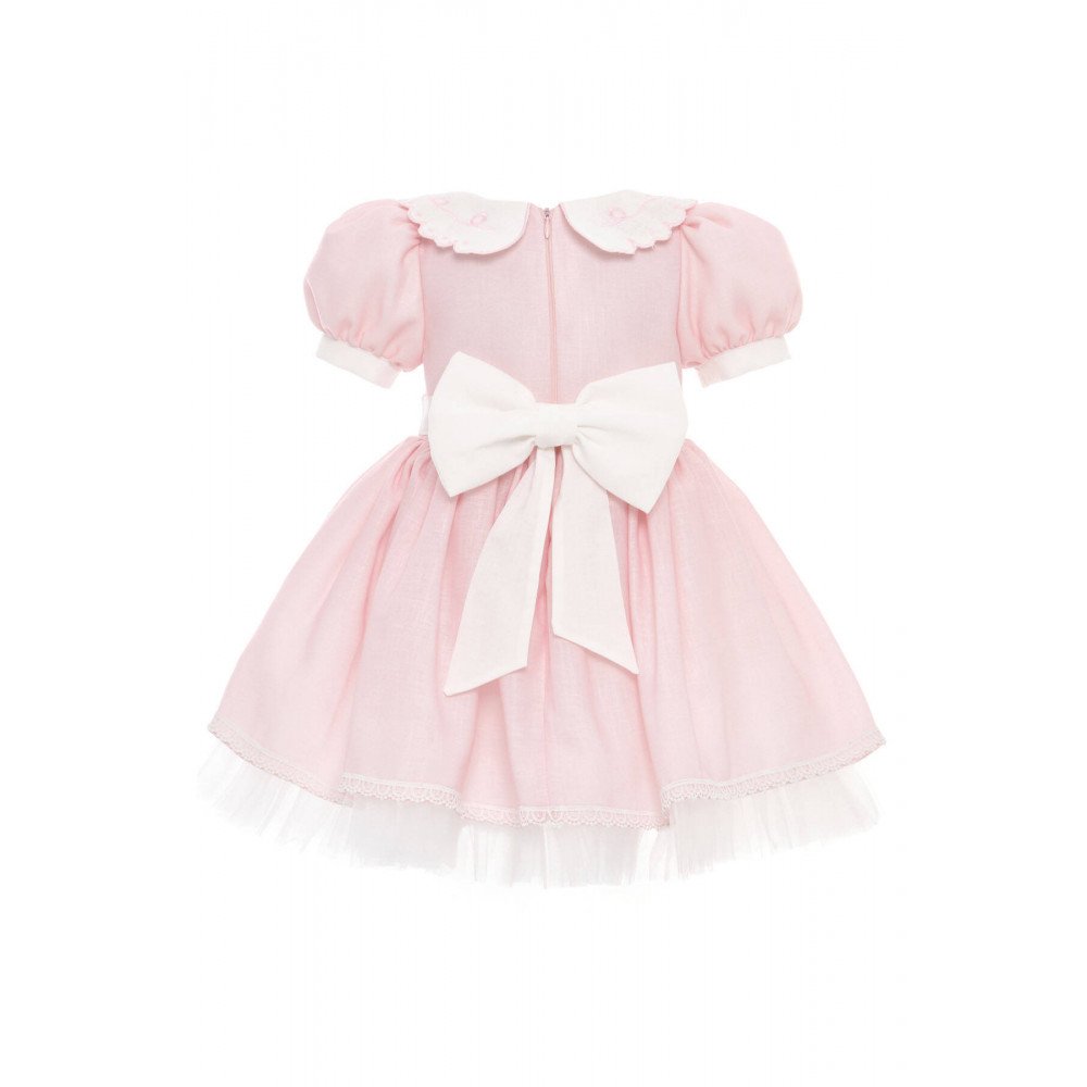 فستان كلاسيكي - وردي - بتفاصيل ناعمة مع اكسسوار شعر 36371