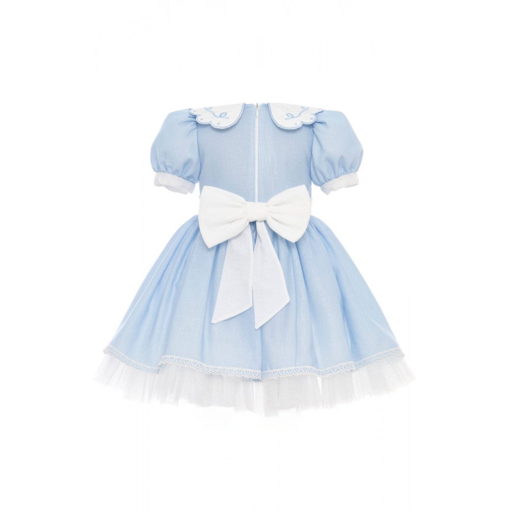 فستان كلاسيكي - سماوي - بتفاصيل ناعمة مع اكسسوار شعر 36371