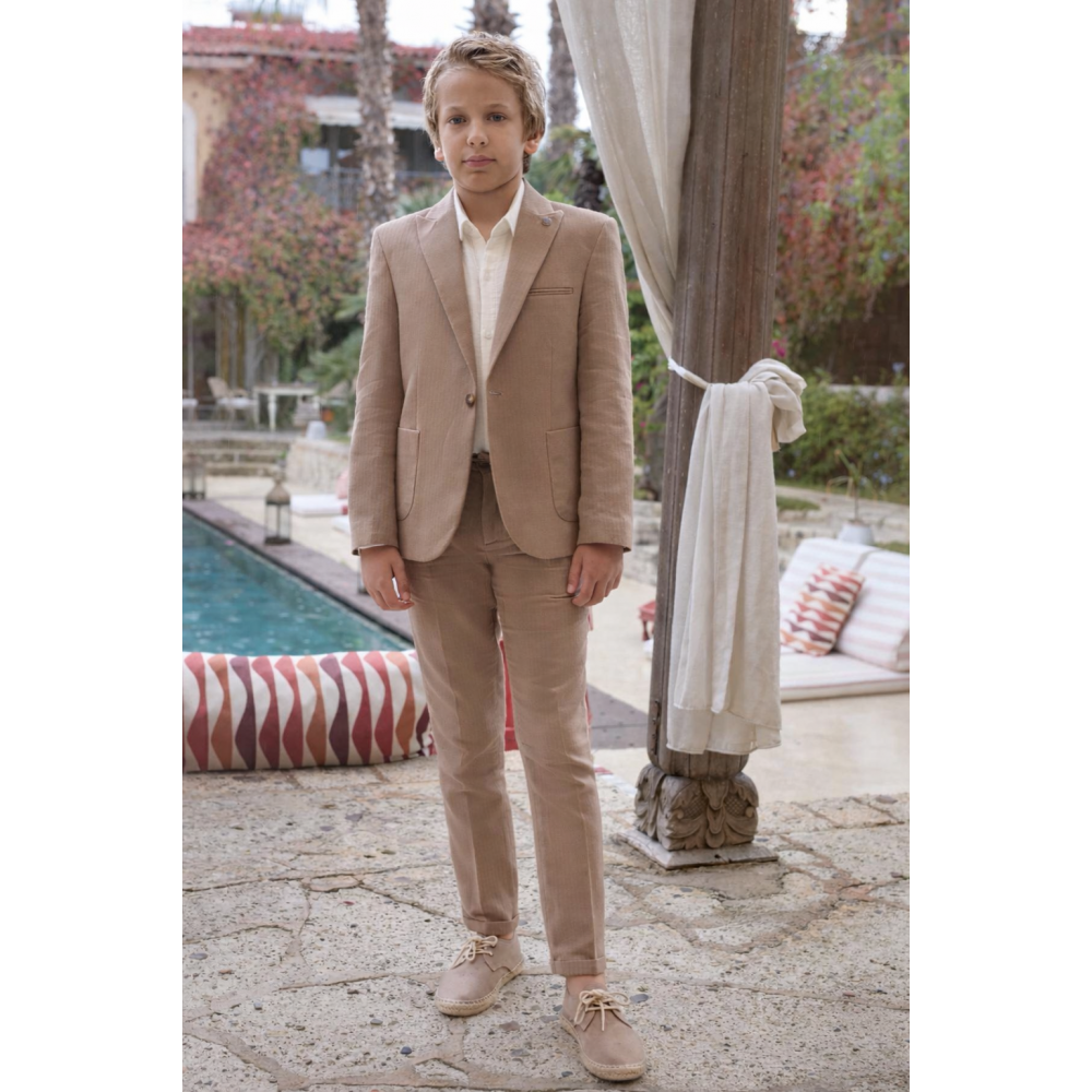 بدلة أولاد كلاسيك لون  بني أنيقة  20240