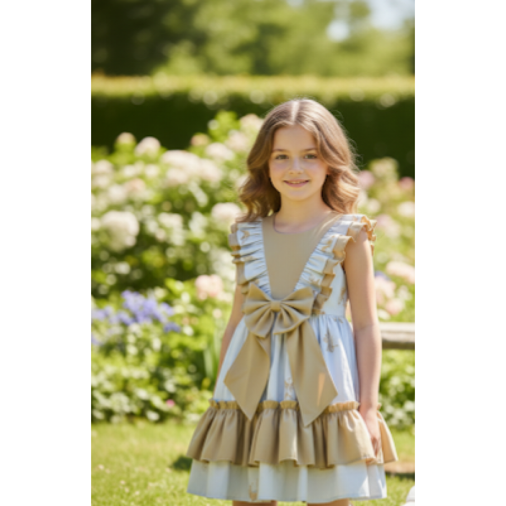 فستان بناتي ازرق هادئ برسومات طفولية و  بتفاصيل كشكش وفيونكة 20266