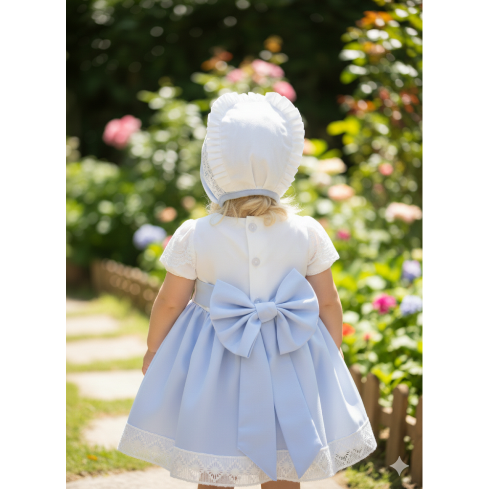 طقم طفلة فستان  مع قبعة ازرق سماوي – لمسة كلاسيك أنيقة مع تفاصيل دانتيل ناعمة 20263