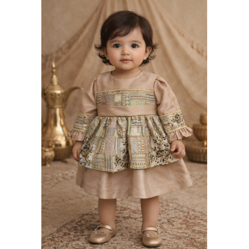 فستان شعبي وردي مطرز 240679