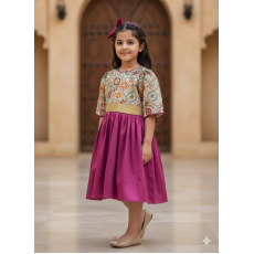 فستان بناتي مطرز بفتحة ظهر  وتنورة فوشيا  240525