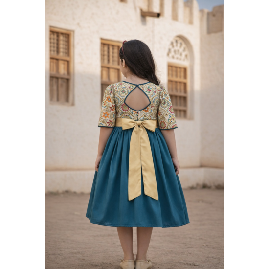 فستان بناتي مطرز بفتحة ظهر  وتنورة أخضر  240526