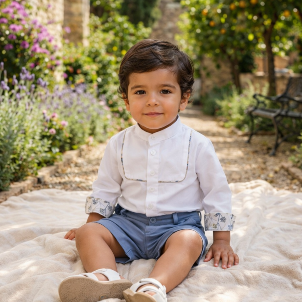 طقم ولادي كلاسيكي  – قميص أبيض بياقة مربعة وشورت أزرق 202613  