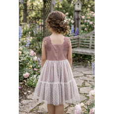 فستان وردي بفيونكة وتنورة تول 202629 فستان وردي بفيونكة وتنورة تول 202629