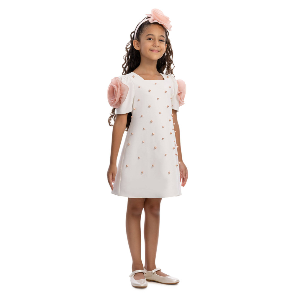 فستان بناتي مزين بتفاصيل لؤلؤية مع اكسسوار شعر 36129