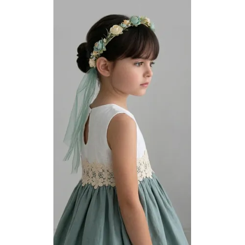 فستان أخضر كلاسيكي مع حزام ورد بالخصر   202636