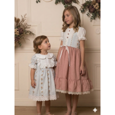 فستان بناتي كلاسيك سماوي بنقشة ورود مع ياقة بيضاء وفيونكة خلفية 202638