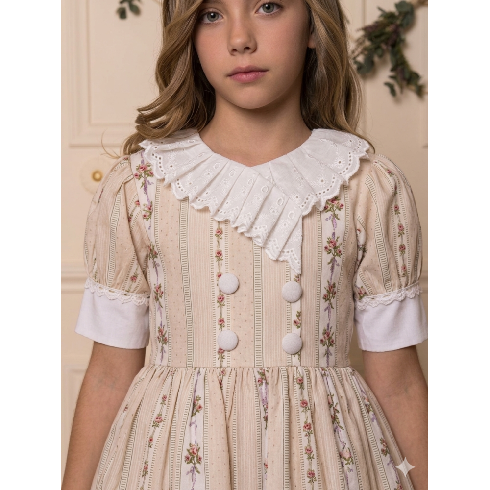 فستان ريفي كلاسيكي أنيق بياقة مطرزة ونقوش زهور رقيقة  202646