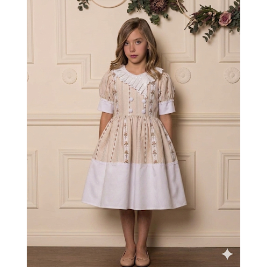فستان ريفي كلاسيكي أنيق بياقة مطرزة ونقوش زهور رقيقة  202646