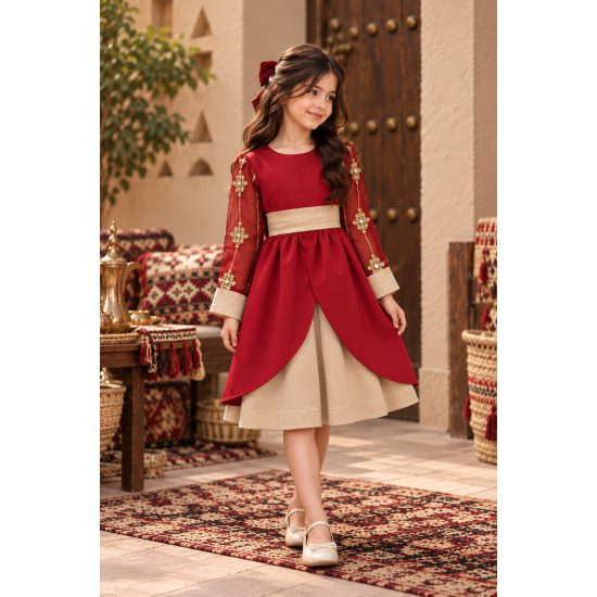 240351 فستان أحمر مع تطريز ذهبي
