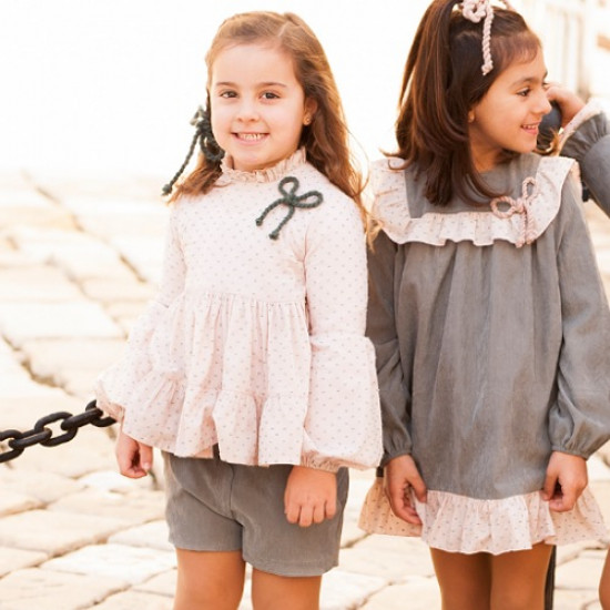 8077 بدلة اسباني قميص فضفاض وشورت 