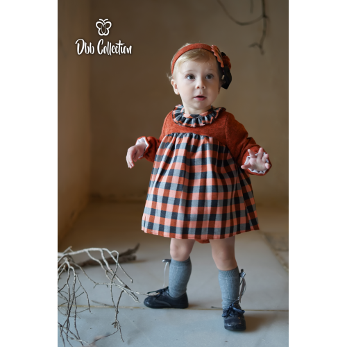 16804 طقم بناتي فستان وكلوت 