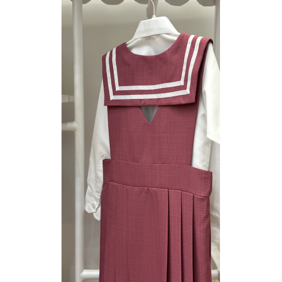 مريول مدرسي من قطعتين لون وردي قميص أبيض 144636 مريول مدرسي من قطعتين لون وردي قميص أبيض 144636