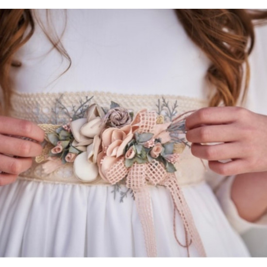 402 فستان زواج دانتيل موديل طويل 402 فستان زواج دانتيل موديل طويل