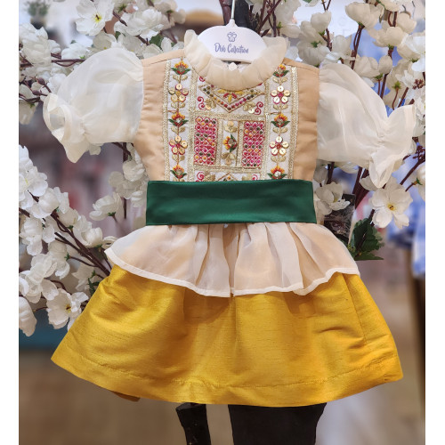 240131 فستان شعبي كركمي 240131 فستان شعبي كركمي