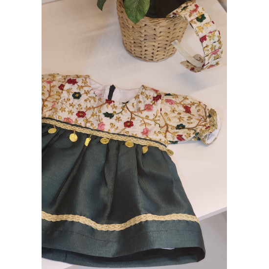 240091 فستان شعبي مورد للصغيرات 240091 فستان شعبي مورد للصغيرات