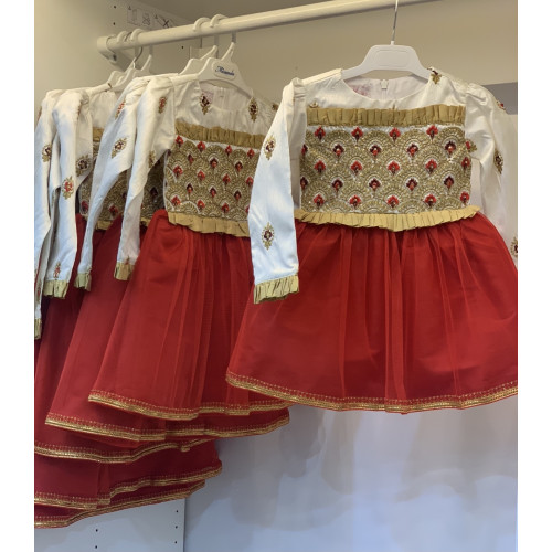 240166 فستان للمناسبات أحمر مطرز 240166 فستان للمناسبات أحمر مطرز