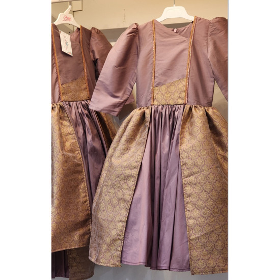 240182 فستان شعبي لون كشميري وذهبي 240182 فستان شعبي لون كشميري وذهبي