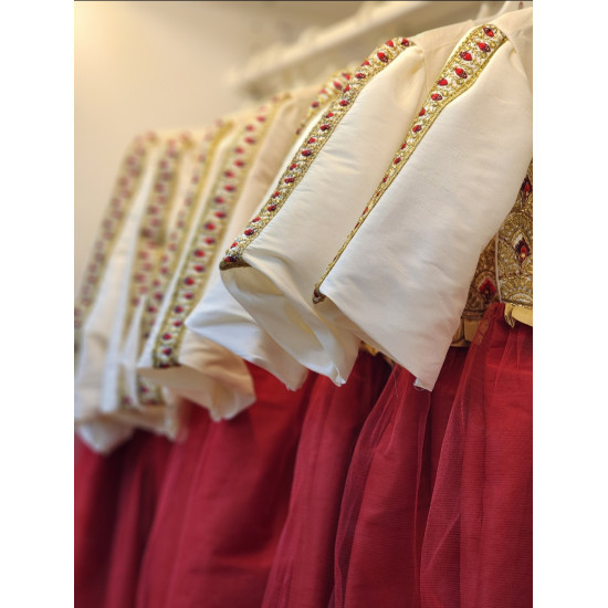 240169 فستان للمناسبات أحمر مطرز 240169 فستان للمناسبات أحمر مطرز