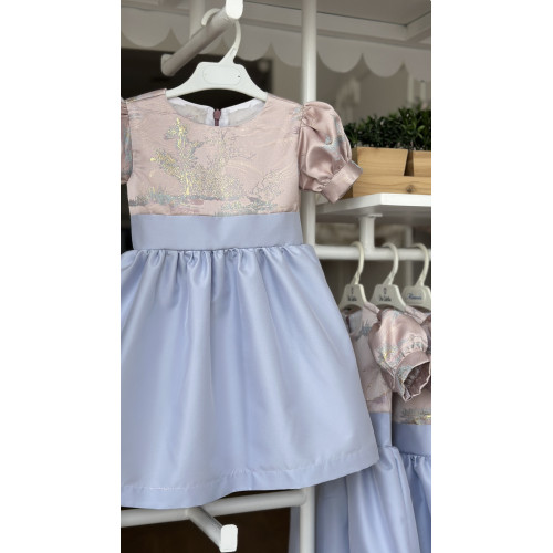 240372 فستان جاكارد بأكمام منفوخة