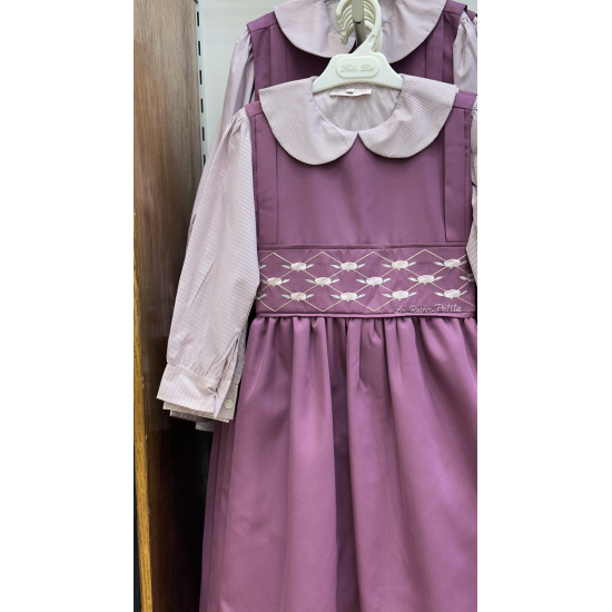 مريول مدرسي بنفسج قطعتين مريول بحزام مطرز مع قميص مقلم 144712 مريول مدرسي بنفسج قطعتين مريول بحزام مطرز مع قميص مقلم 144712