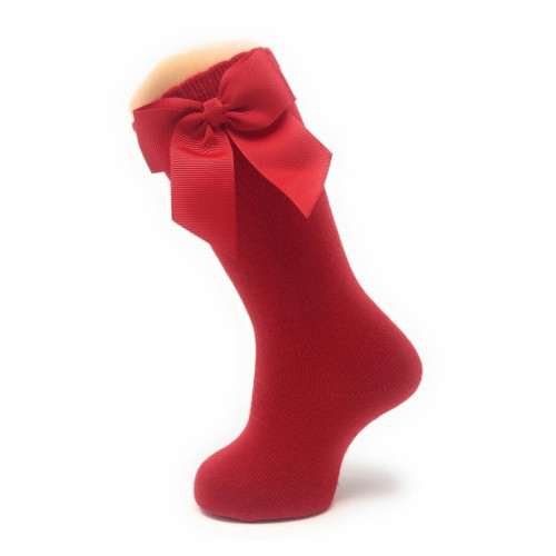 جوارب طويلة لون أحمر موديل فيونكة جوارب طويلة لون أحمر موديل فيونكة