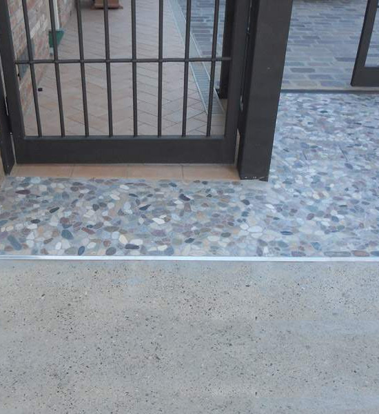 بروقرس زاوية اللمونيوم نهايات ارضية 12.5ملي PDAN125