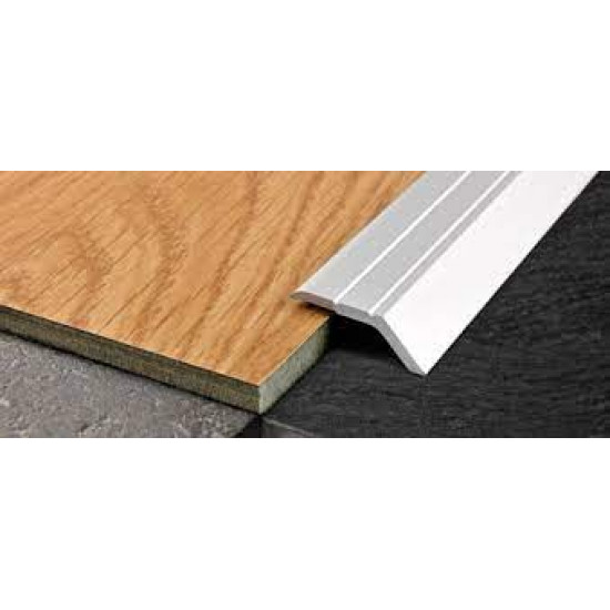 بروقرس زاوية سراميك مع غراء سلفر8مم×2.7م PLVAA 32A