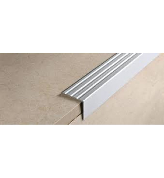 بروقرس زاوية المونيوم فضي لنهاية الدرج 25×10 PWKAA2510A