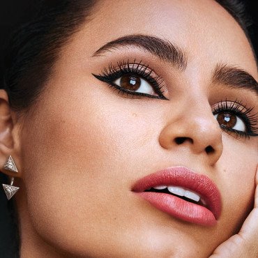 قلم رسم ايلاينر بشكل دقيق من ايربنديكاي