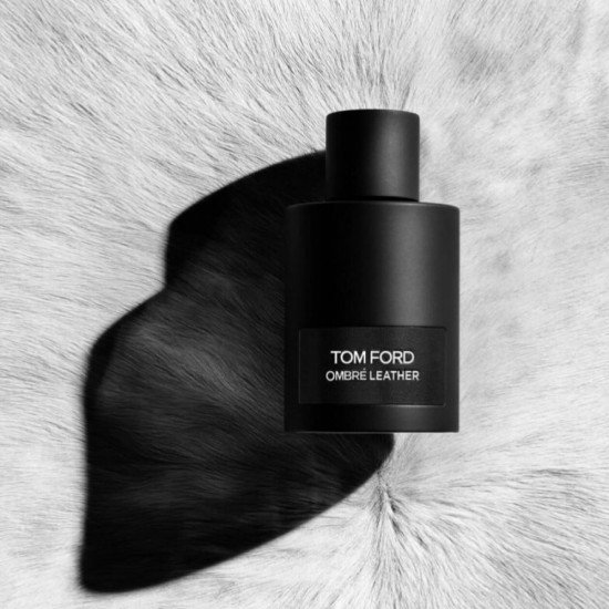 توم فورد عنبر ليذر أو دي بارفيوم للجنسين 100مل