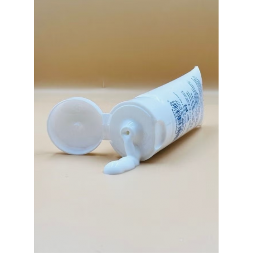 بلسم مرطب للجسم للأطفال 50جم بلسم مرطب للجسم للأطفال 50جم