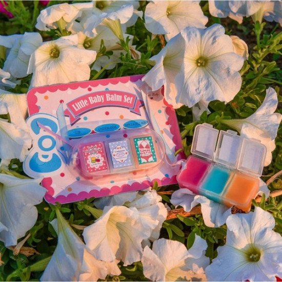 مجموعة ليتل بيبي ثلاث منتجات لتفتيح وتوريد البشرة مجموعة ليتل بيبي ثلاث منتجات لتفتيح وتوريد البشرة