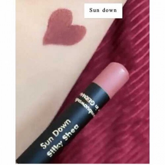 قلم محدد شفاه من نوره بو عوض - صن داون