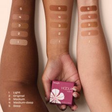 برونزر هولا غير اللامع من بنفت برونزر هولا غير اللامع من بنفت