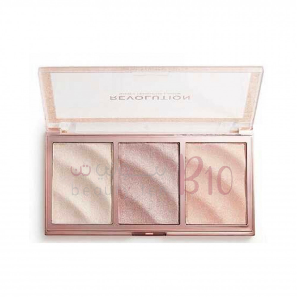 باليت إضاءة وهايلايتر ثلاثي من ريفوليوشن