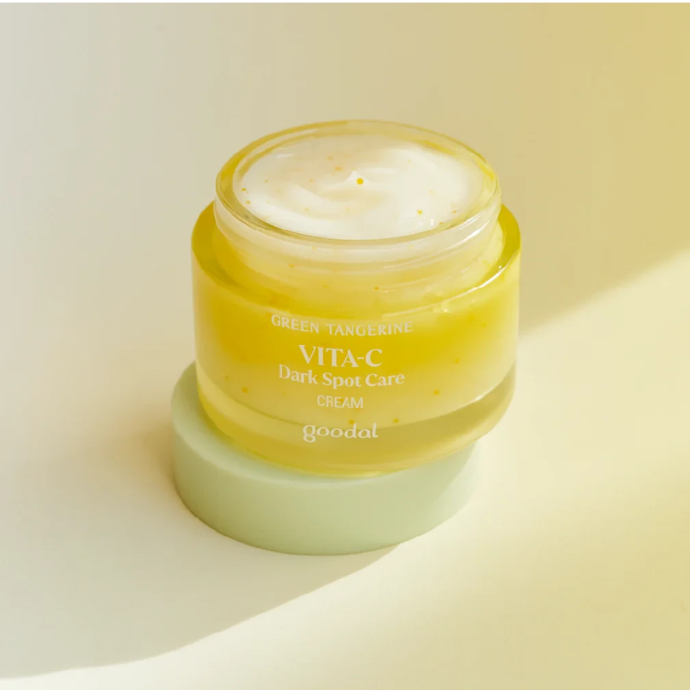 كريم اليوسفي الأخضر للعناية بالبقع الداكنة 50 مل