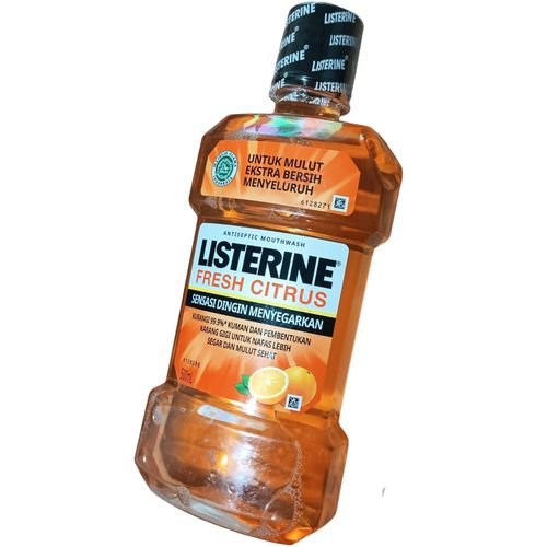 ليسترين الحمضيات الطازجة غسول يومي مطهر للفم و الاسنان 250مل ليسترين الحمضيات الطازجة غسول يومي مطهر للفم و الاسنان 250مل