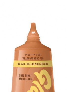 نيكس كريم بلون البشرة الناعم والمشرق بالزبد – درجة 04 – بعامل حماية 30