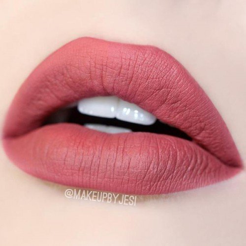 احمر شفاه سائل مطفي من جيرلاكتك - الور