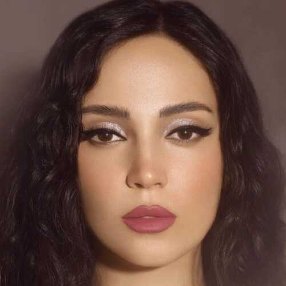 احمر شفاه سائل مقاوم للماء من نوره بو عوض - روز وود احمر شفاه سائل مقاوم للماء من نوره بو عوض - روز وود